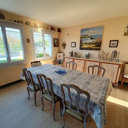 Tatil Evi Maison Familiale Spacieuse Avec Jardin, Terrasse Ensoleillee Et Parking A - Fr-1-672-18 Cucq