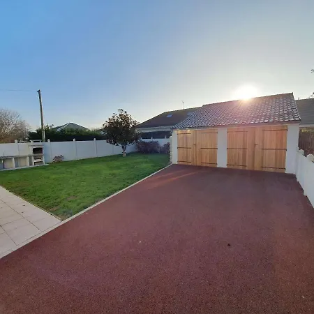 Maison Familiale Spacieuse Avec Jardin, Terrasse Ensoleillee Et Parking A - Fr-1-672-18